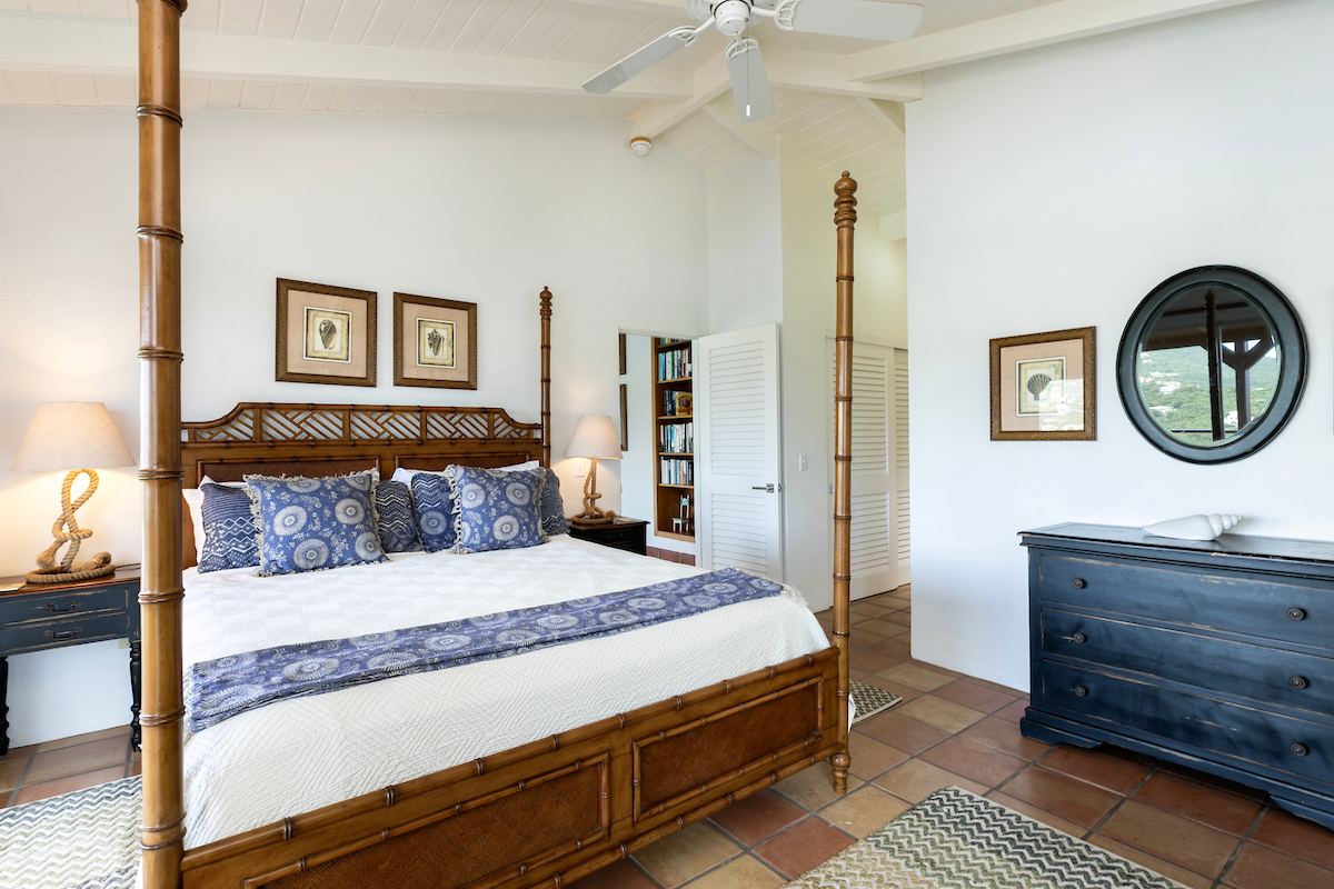 Blue Tang villa detail