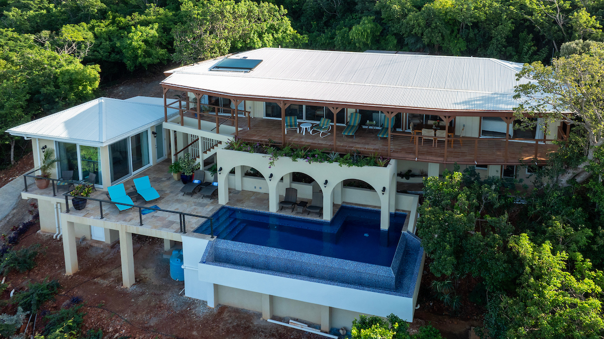 Blue Tang villa detail