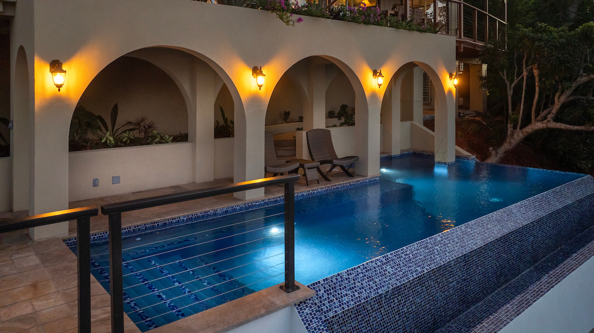 Blue Tang villa detail