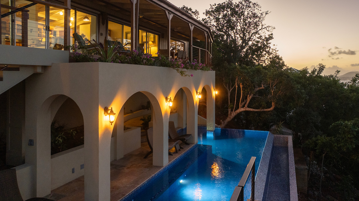 Blue Tang villa detail