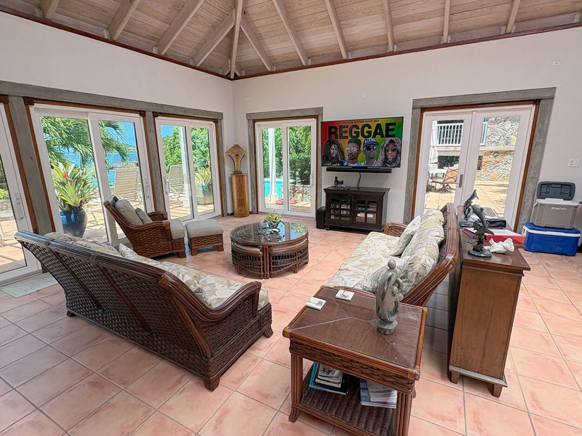 Carnival Beach House villa detail