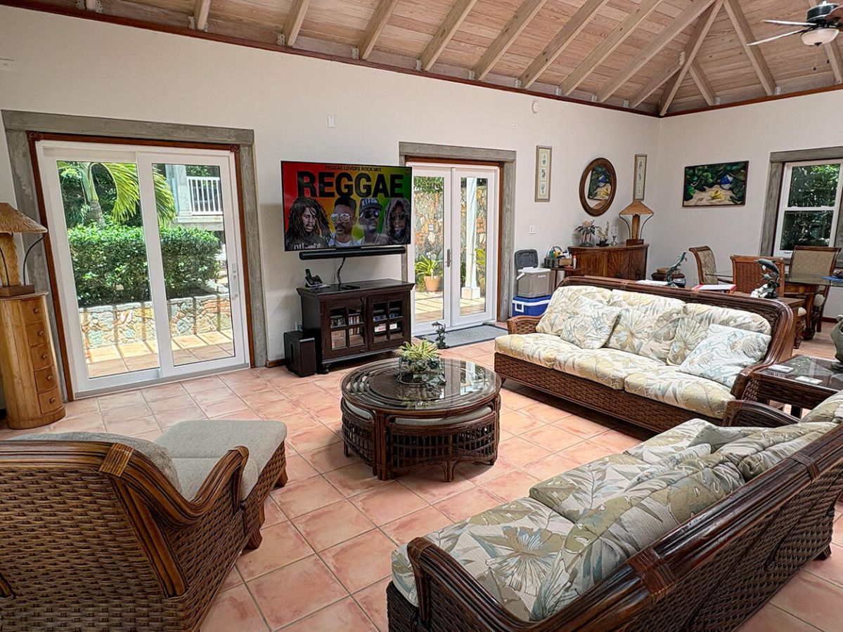 Carnival Beach House villa detail