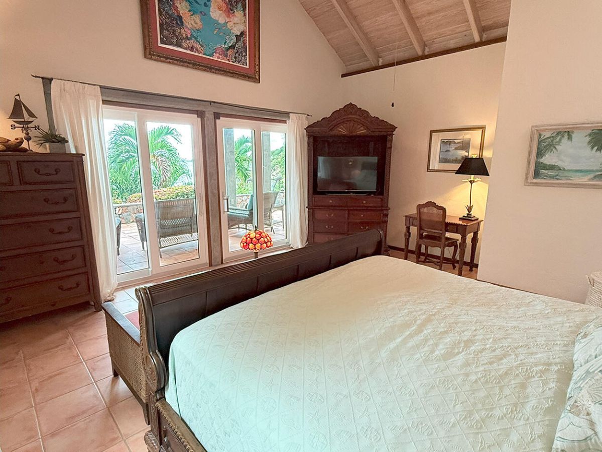Carnival Beach House villa detail