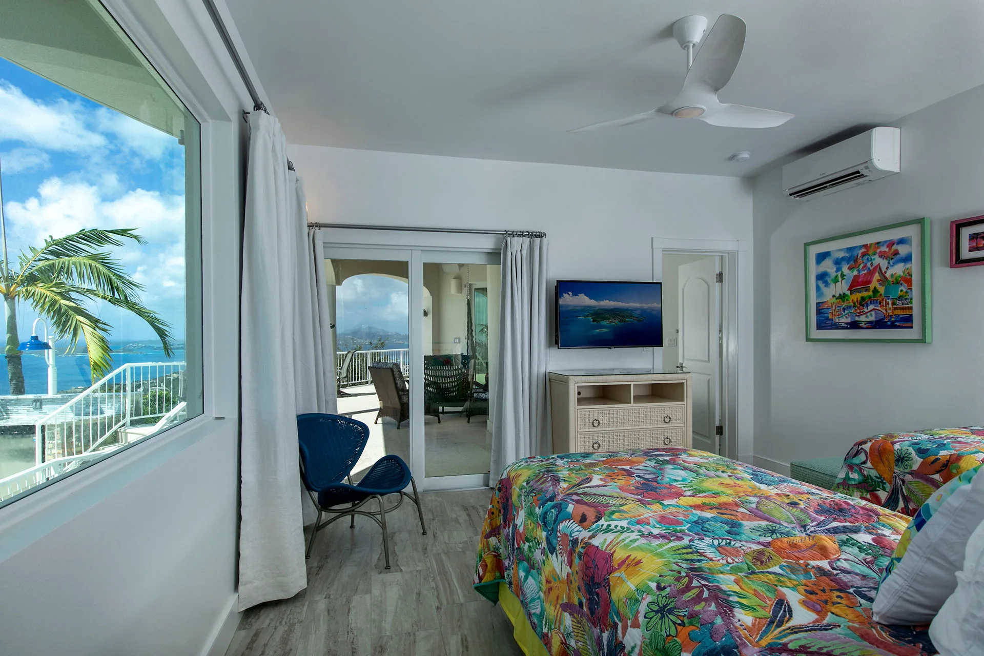 Sea Forever indoor outdoor living space