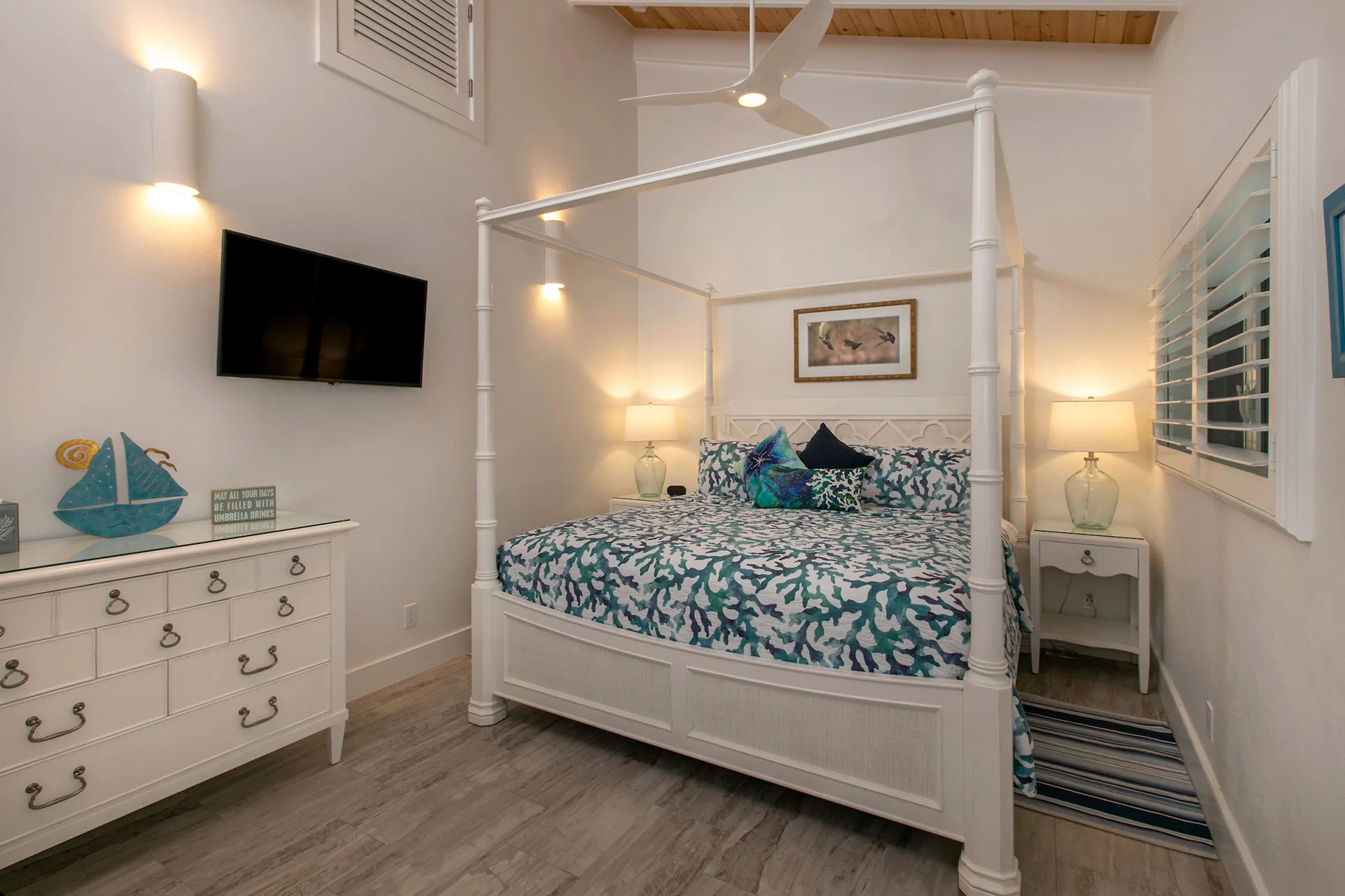 Sea Forever screened porch with ocean breeze