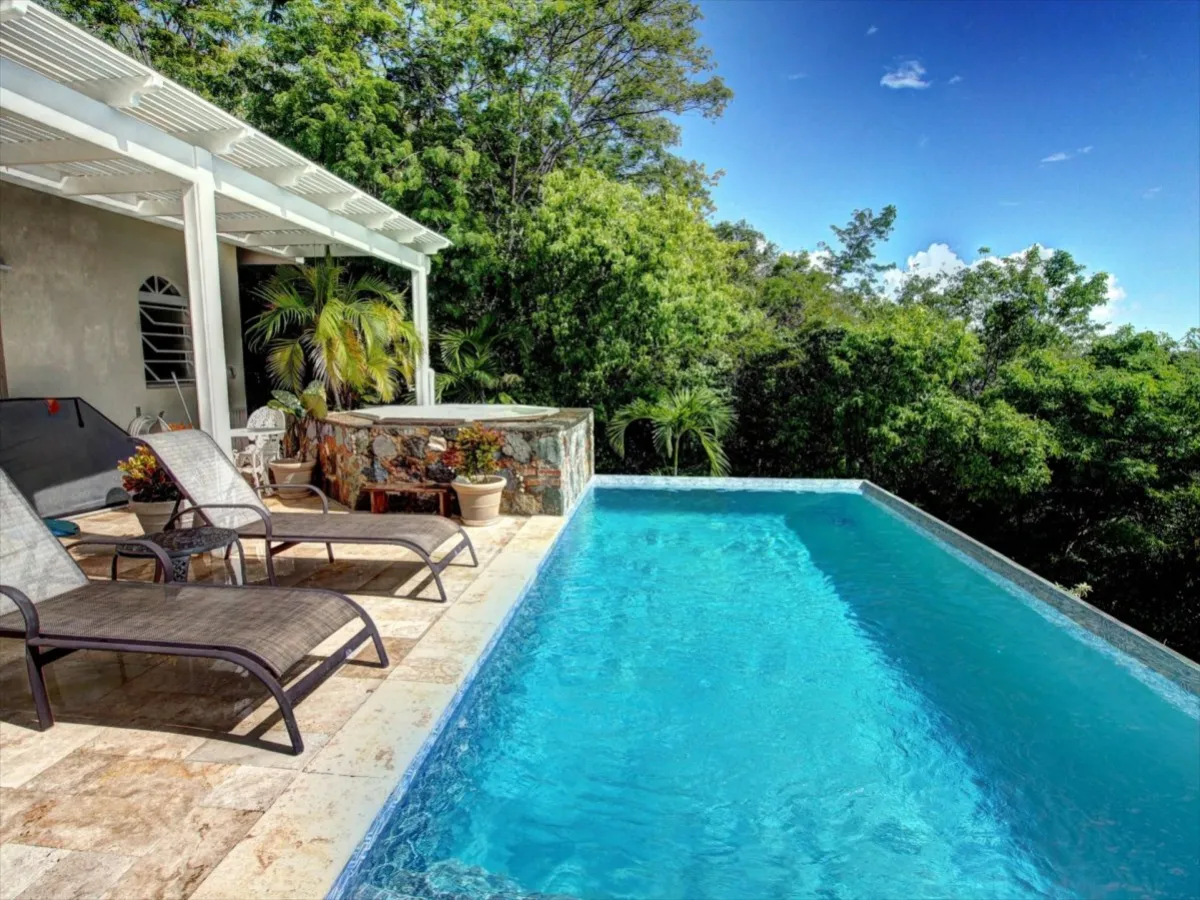Villa Splendore - romantic hillside villa in St. John